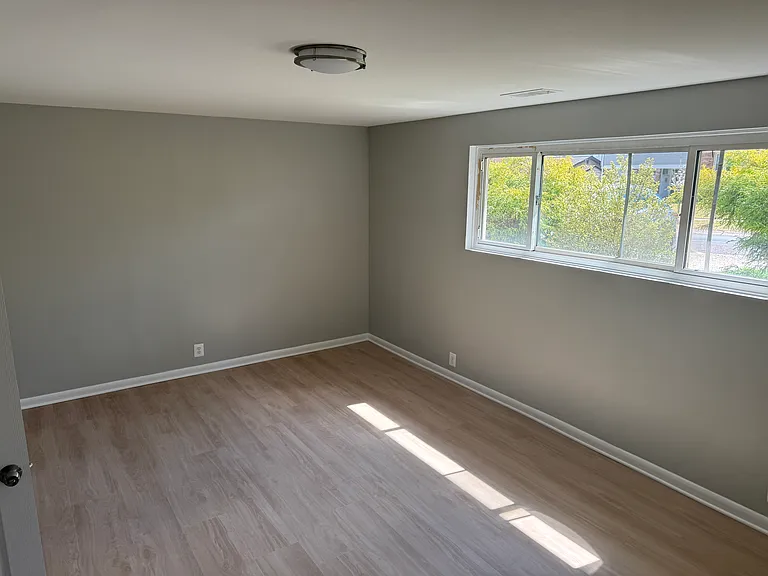 417 Eisner St — Photo 15