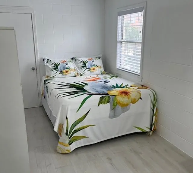 1440 Harbor Island Dr #B — Photo 2