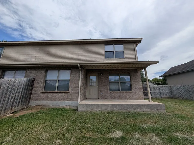 3014 Green Mountain Dr — Photo 31