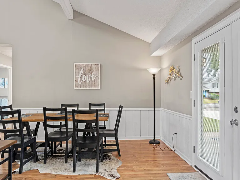 3726 Overland Cutoff — Photo 10