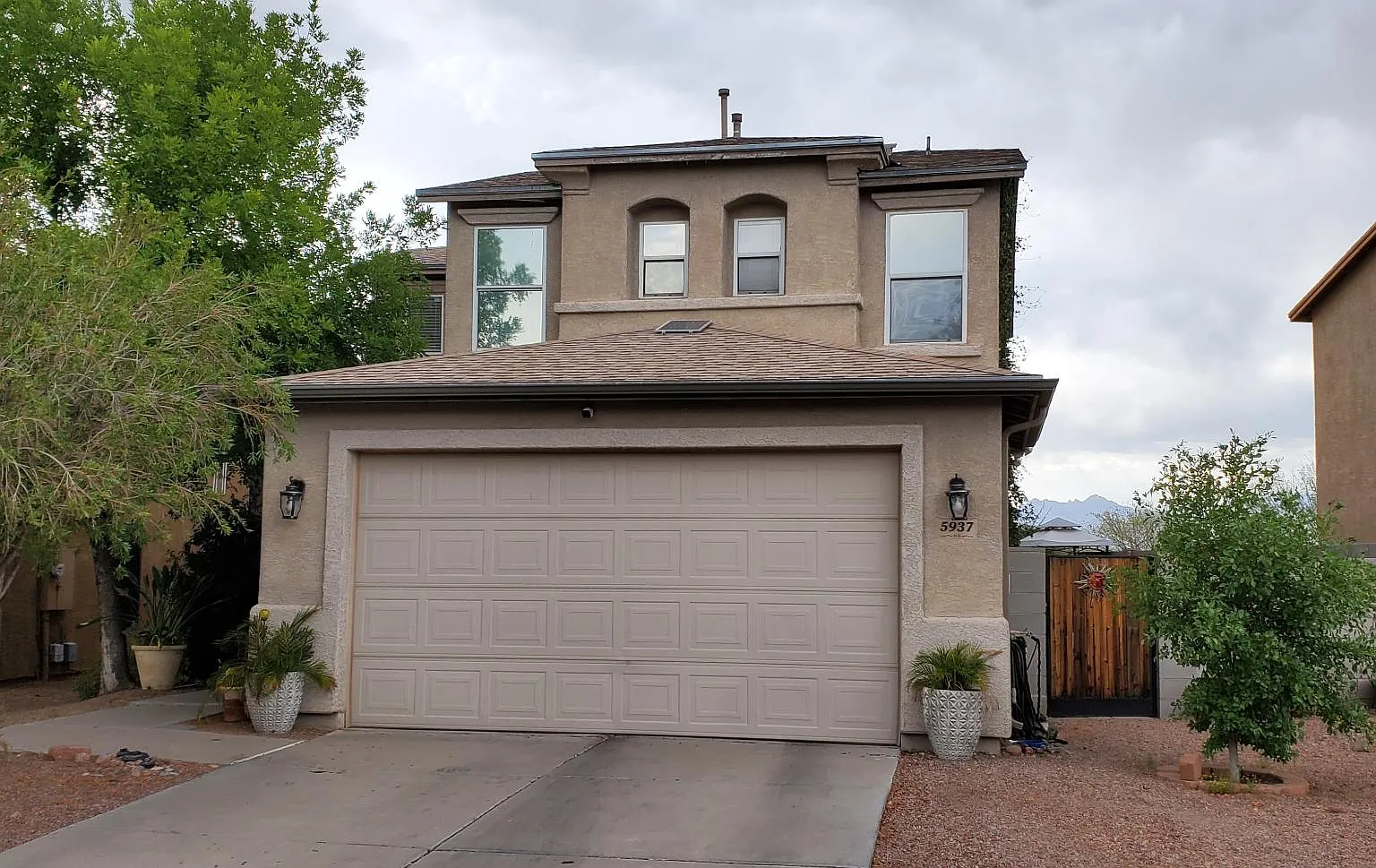 3 bed, 2.5 bath, 1627 sqft, $1,750 — Photo 1