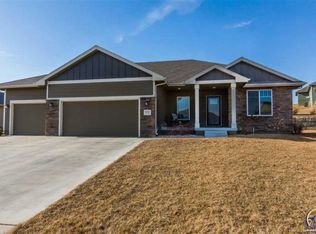 5812 SW 55th St, Topeka, KS 66610