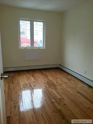 Rented by Bouklis Group | media 15