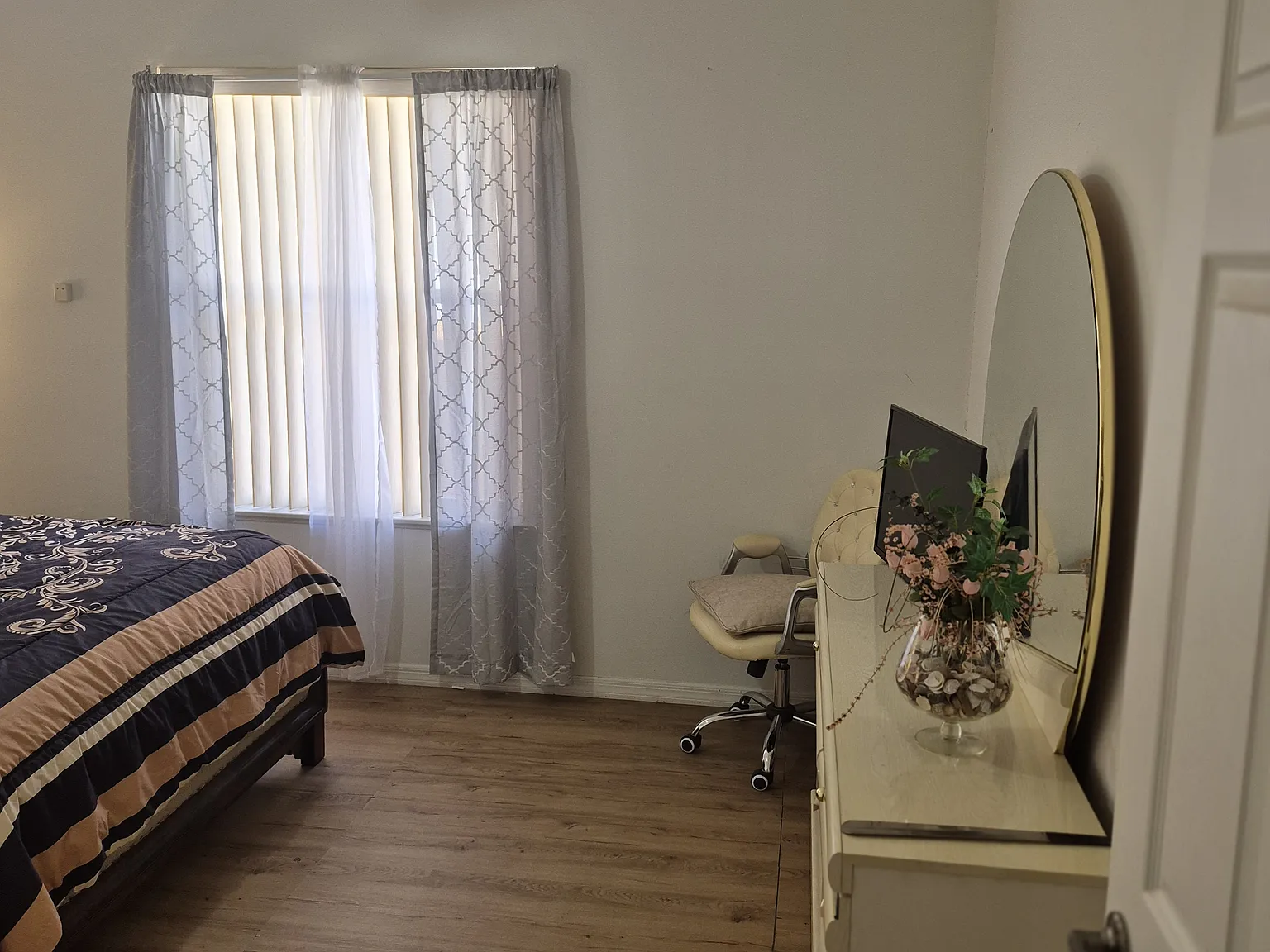 1 bed, $750 — Photo 4