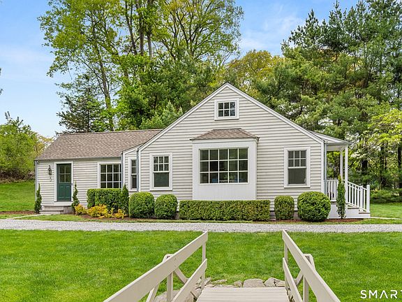 4th image of 5 Lehn Farm Road