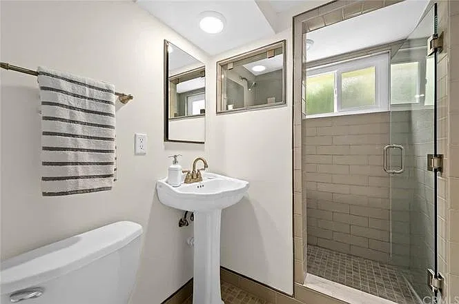 1 bed, 550 sqft, $1,750 — Photo 4