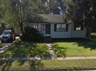 1019 Crest Rd, Pine Hill, NJ 08021