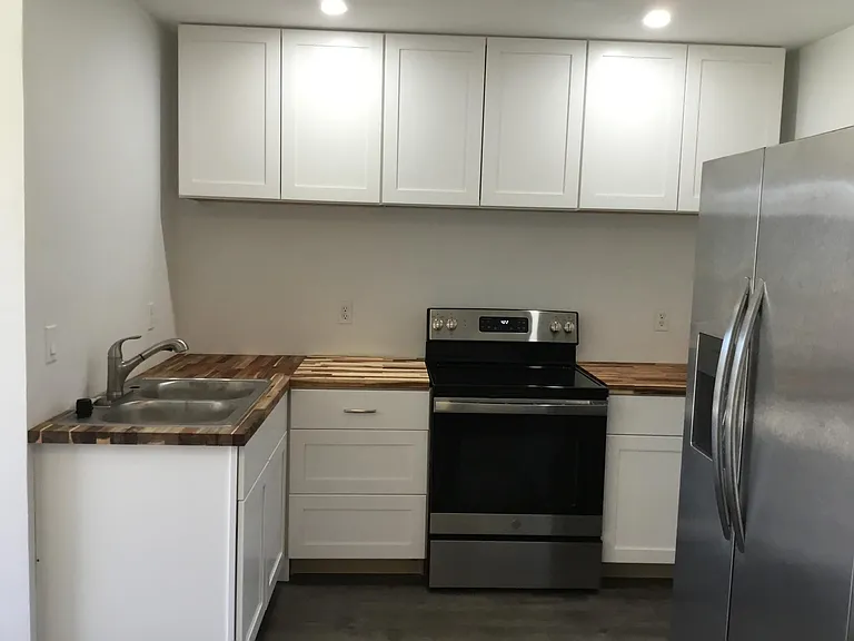 5286 Appleton St — Photo 2
