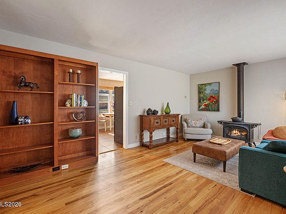 2nd image of 16 Raymond Dr