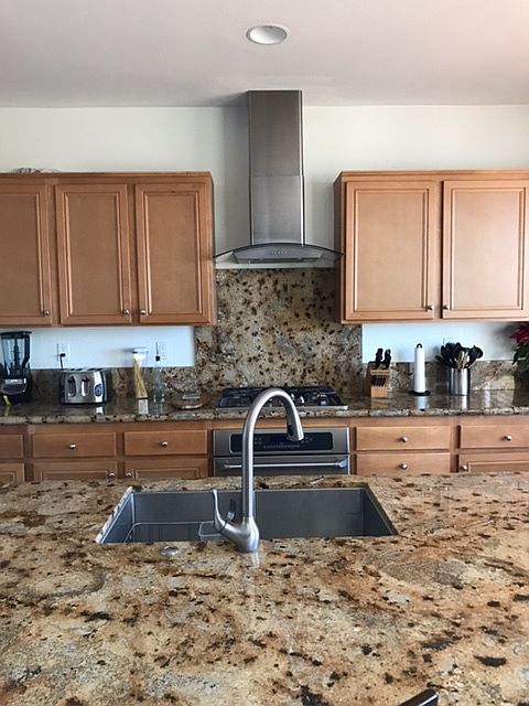 2nd image of 551 Foxhall Pl SE