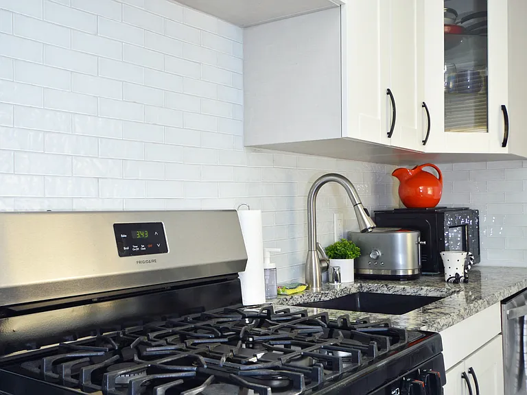 2104 Harriet Ave #204 — Photo 12