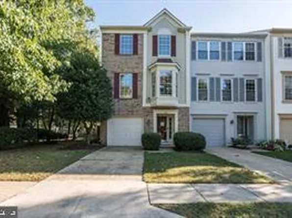353 Barnfield Sq NE, Leesburg, VA 20176