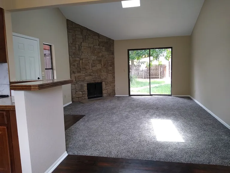 460 S Fenton St — Photo 9