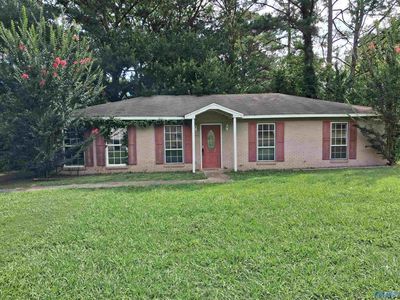 2514 Crockett Cir, Guntersville, AL, 35976