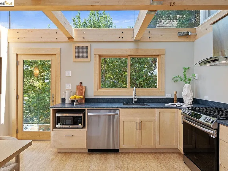 6301 Melville Dr — Photo 3