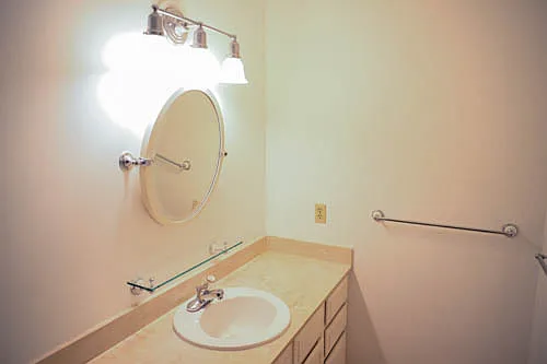 1250 Taylor Ave N #106 — Photo 15