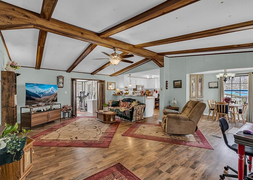 1st image of 329 Rugby Rd