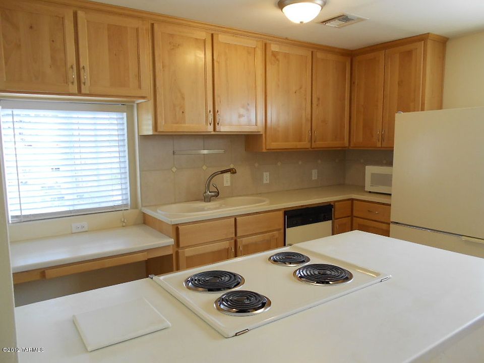 1st image of 2119 N Margaret Ave #2