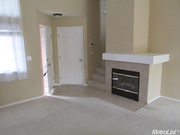 2nd image of 5580 Greenoaks Dr