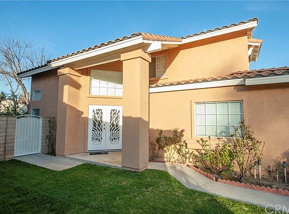 3rd image of 3529 Strawberry Creek Pl