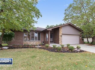 7643 W 157th St, Orland Park, IL