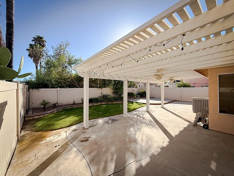 40041 Zamura Ct — Photo 38