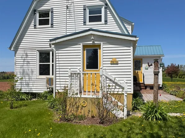 7678 Trans Canada Hwy, Saint John's Parish, PE C0A 2E0