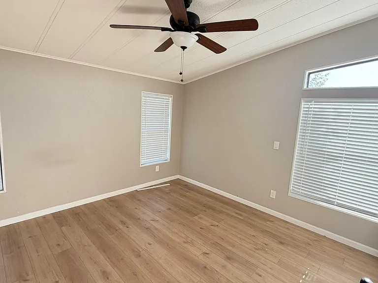 7770 Lone Tree Way — Photo 23