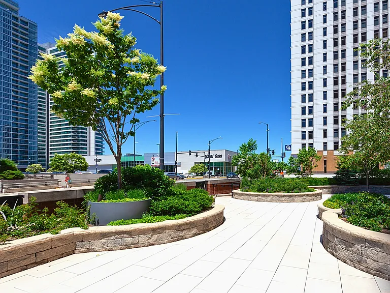 330 N Jefferson St #801 — Photo 23