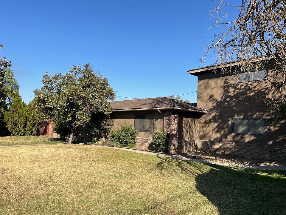 1st image of 1001 Riverview Dr