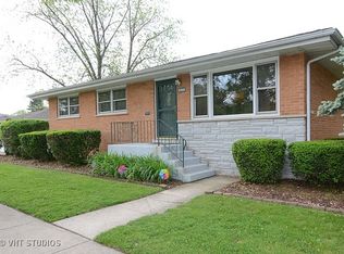 15101 Harding Ave, Midlothian, IL 60445