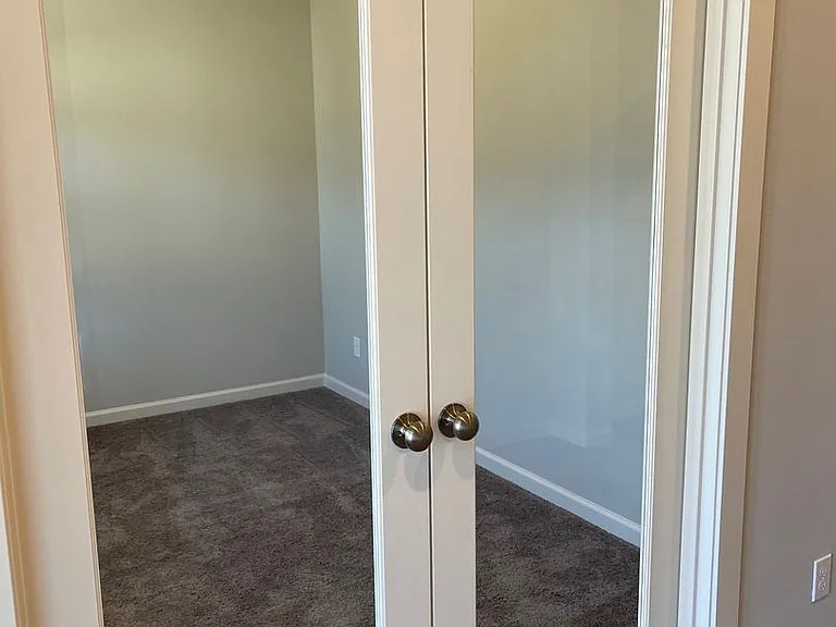 2091 Legacy Heights Dr SE — Photo 4
