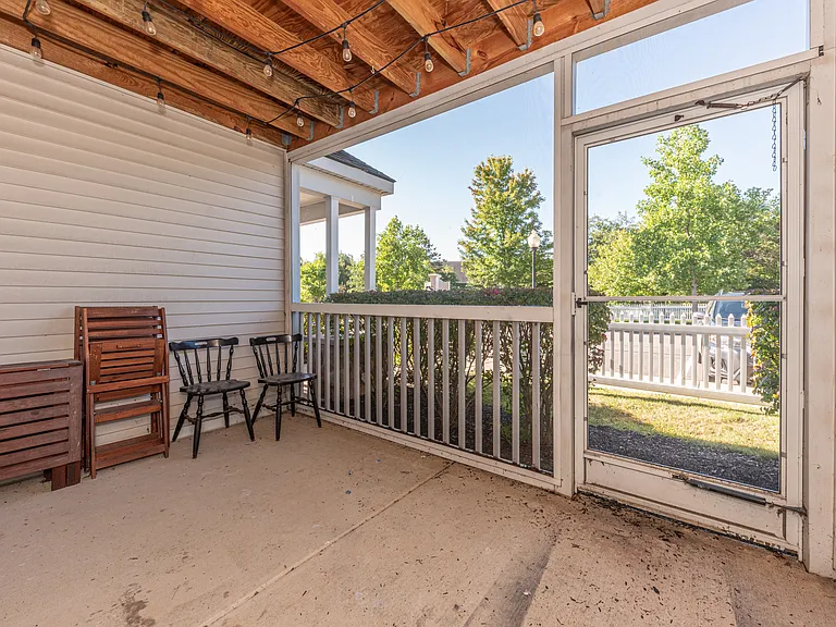 2646 S Knightsbridge Cir #1 — Photo 26