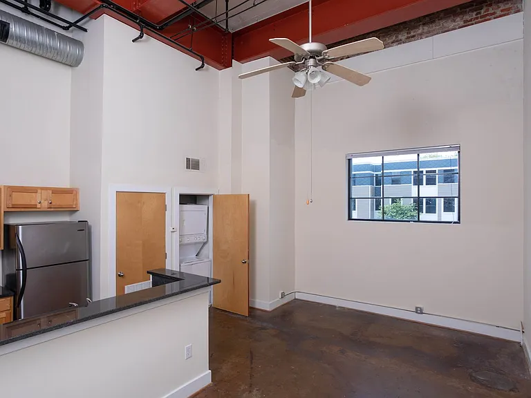 Cornish Brewery Apartment Homes — Photo 87