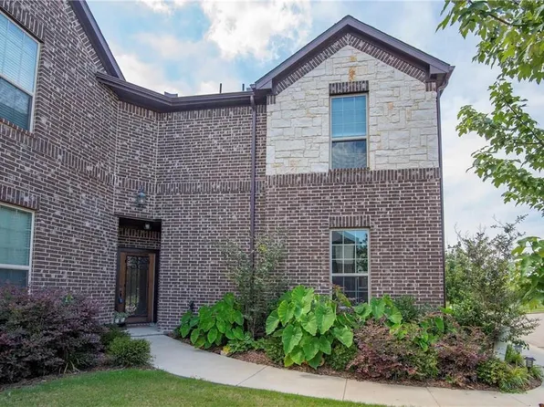 5076 Italia Ln, Grand Prairie, TX 75052