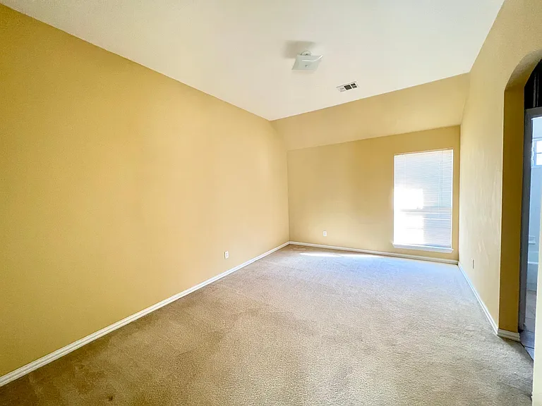 525 Salisbury Dr — Photo 31