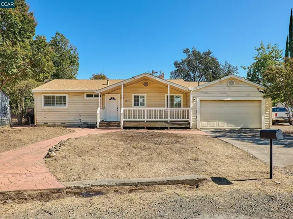 4824 Skyway Dr, Fair Oaks, CA 95628