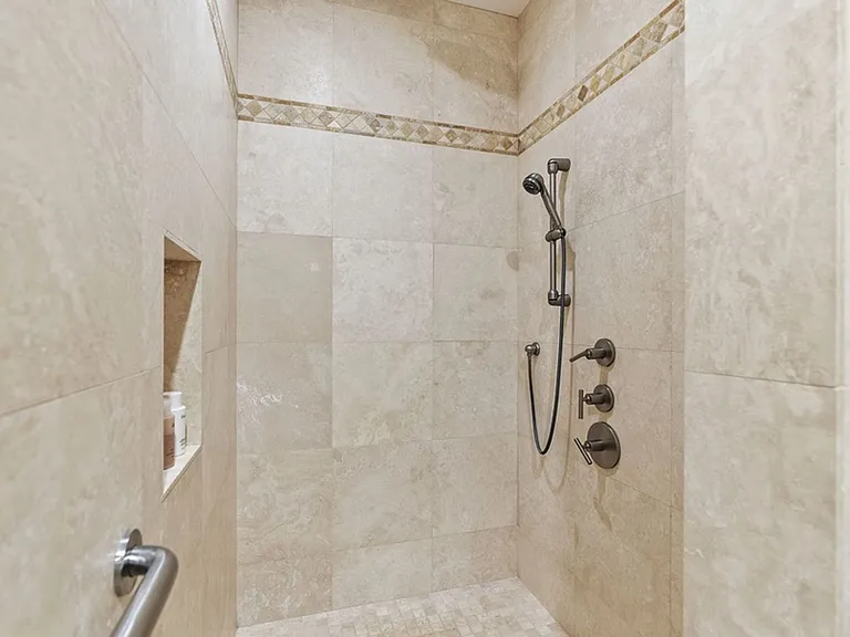 4017 Black Point Rd — Photo 62