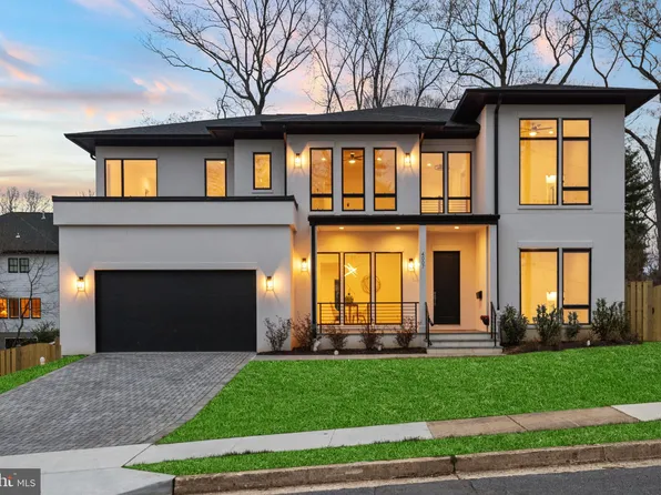 4007 N Stuart St, Arlington, VA 22207