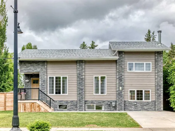 5238 E 52nd St, Lacombe, AB T4L 1H8