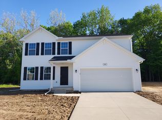 600 Courtyard Pl, Watervliet, MI 49098