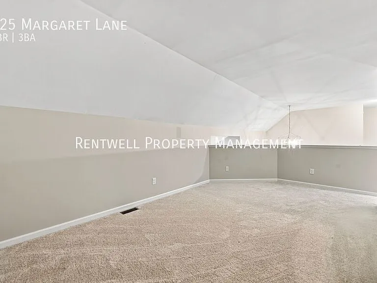 125 Margaret Ln — Photo 21