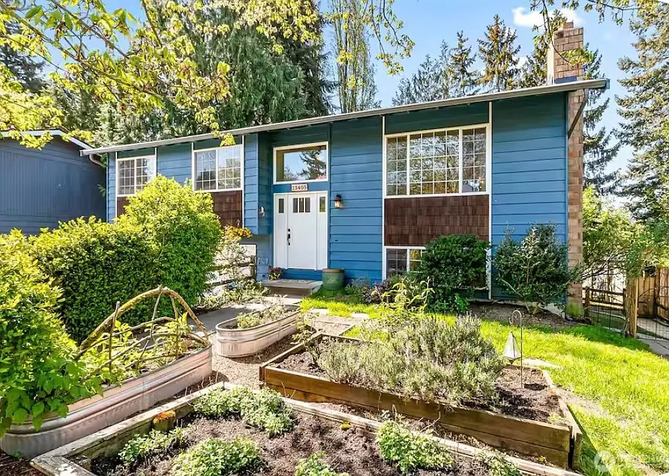 115th Ave NE