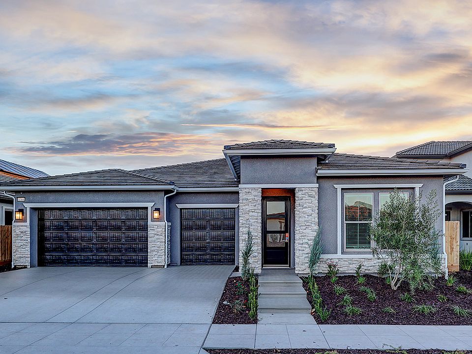 Avery - Modern Prairie Exterior