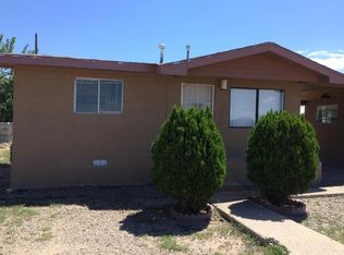 1013 Delgado St, Belen, NM 87002