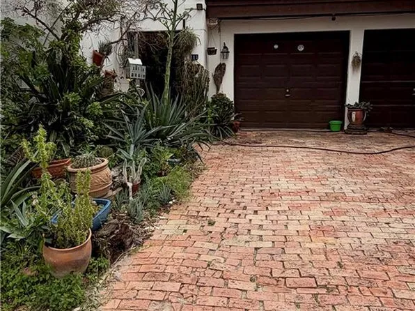 111 W Shasta Ave, McAllen, TX 78504