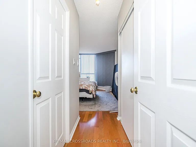 10 Guildwood Pkwy #1132 — Photo 30