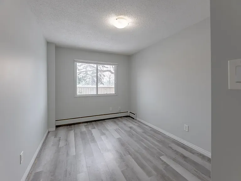 8948 B Elbow Dr SW — Photo 21