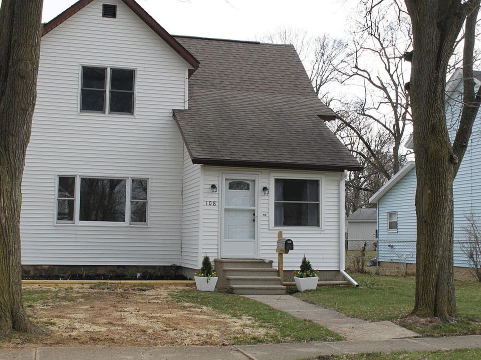 1st image of 108 N Platt St