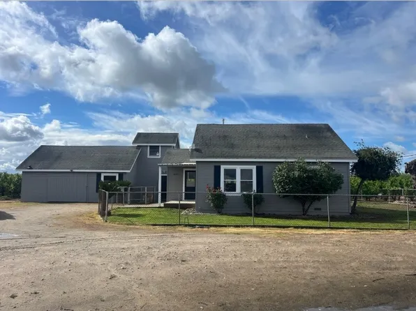 22255 Floral Ave, Dinuba, CA 93618